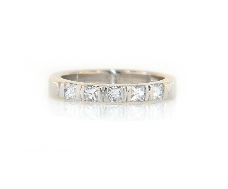 Ladies Rings with Triangle Shine-0.30ctw Princess Diamond Anniversary Band Ring in 18K