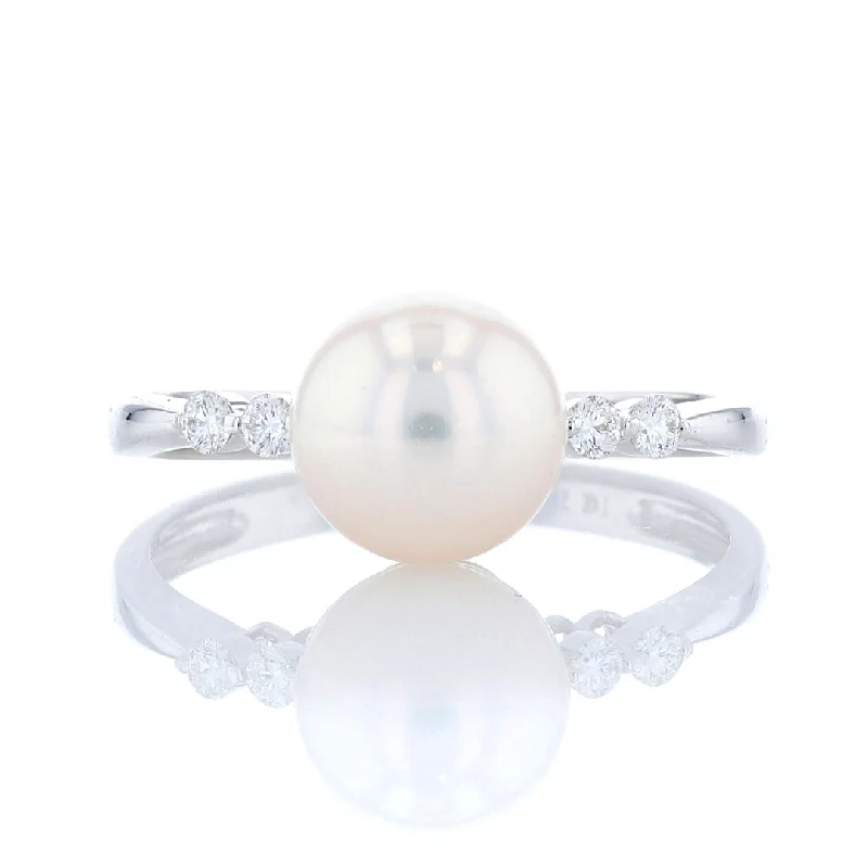 Ladies Rings with Striped Agate-White Gold Pearl & Diamond Ring