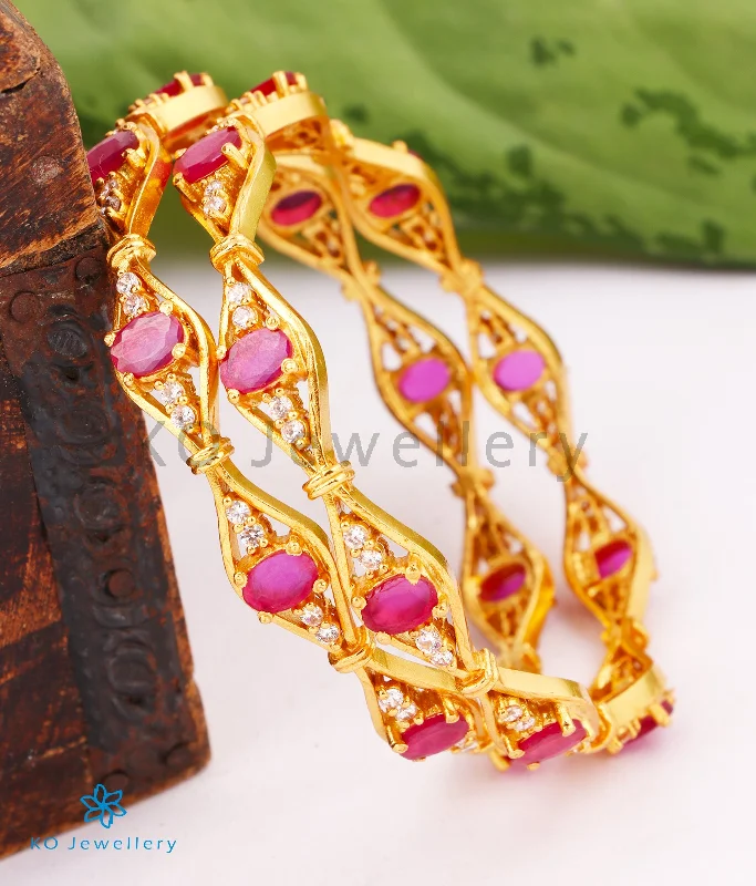 Ladies Bracelets with Red Pyroxmangite-The Vidisha Silver Kempu Bangle (Size 2.2/2.4/2.6/2.8)