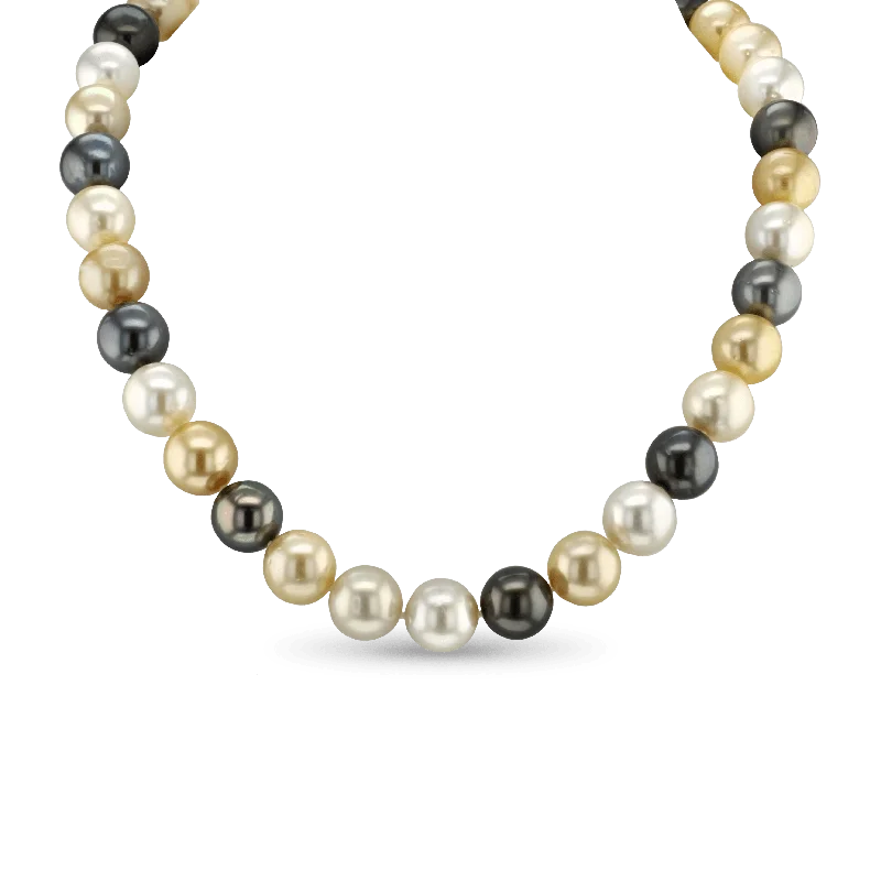 Ladies Necklaces with Grey Pollucite-Une Amante Necklace