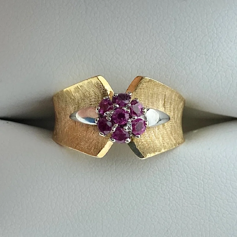 Ladies Rings Petite Glow-Ruby Ring