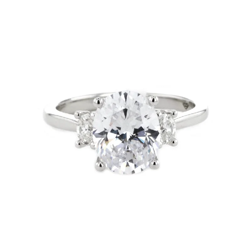 Ladies Extravagant Luxe Engagement Rings -0.37 ctw Diamond Three-Stone Engagement Ring