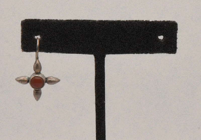 Ladies planetary orbit earrings -UNMATCHED Vintage Sterling Silver Carnelian Earring