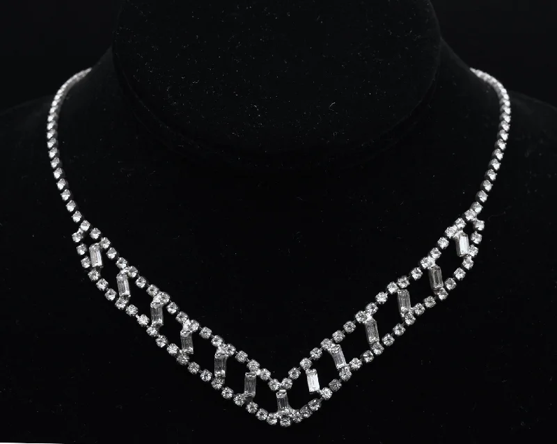 Ladies Necklaces for Festive Spark-Vintage Silver Tone Rhinestone Bib Necklace - 16"