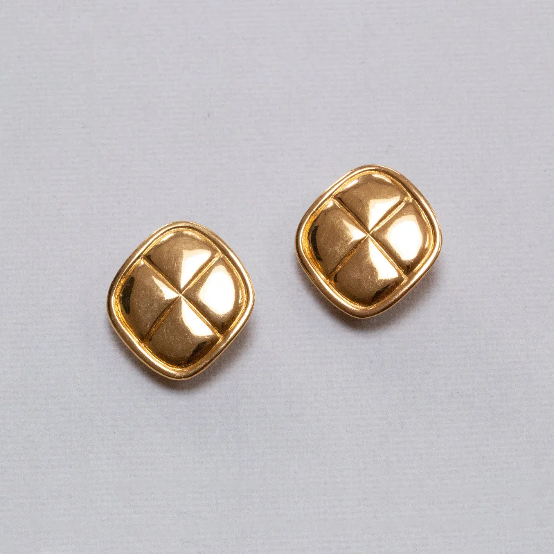 Ladies enamel splash earrings -Vintage Gold Rhombus Clip-on Earrings