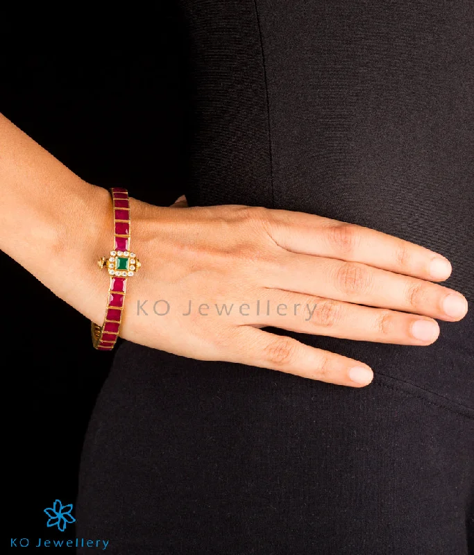 Ladies Bracelets with Stellar Gems-The Sampada Silver Kemp Bracelet (Red/Green/Size 2.2/2.4/2.6)