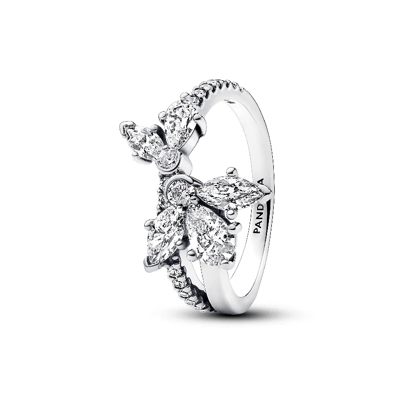 Ladies Rings for Mom Spark-Pandora Sparkling Asymmetrical Herbarium Cluster Ring 193023C01