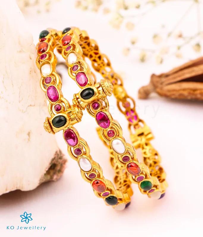 Ladies Bracelets with Mauve Sugilite-The Sirikit Silver Navratna Gemstone Openable Bracelet (Size/2.2/2.4/2.6/2.8)