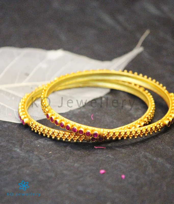 Ladies Bracelets with Gold Sphalerite-The Rati Silver Kempu Bangle (Red/Size/2.2/2.4/2.6/2.8)