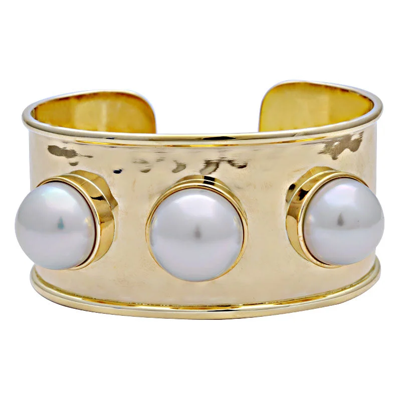 Ladies Bracelets with Cream Howlite-Cuff Bangle-South Sea Pearl