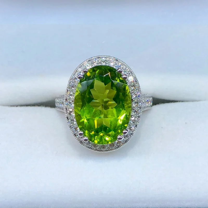 Ladies Rings for Science Shine-Peridot and Diamond Ring