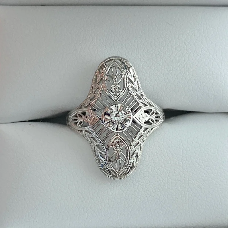 Ladies Rings Wide Shine-Filigree Diamond Ring