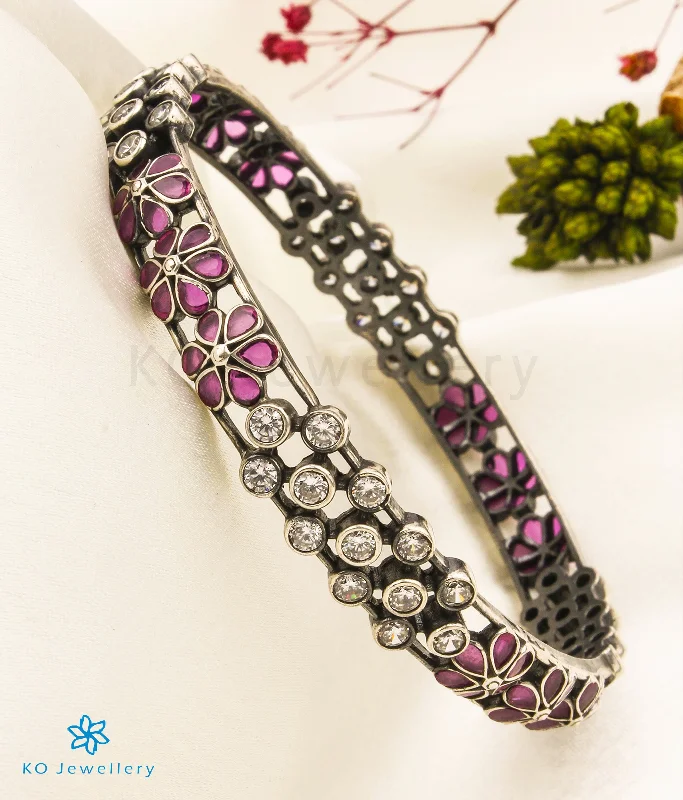 Ladies Bracelets Handcrafted Glow-The Viha Silver Bangle (Size 2.2/2.4/2.6/2.8)